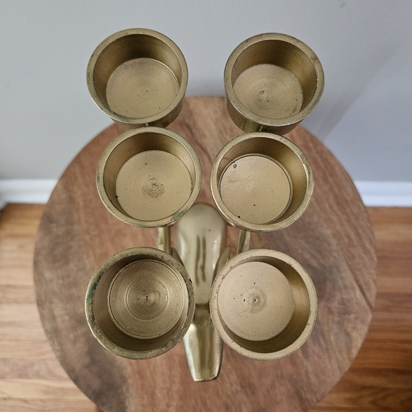 Vintage Brass Reindeer Six Tealight Candleholder 10.25" - Picture 4 of 7